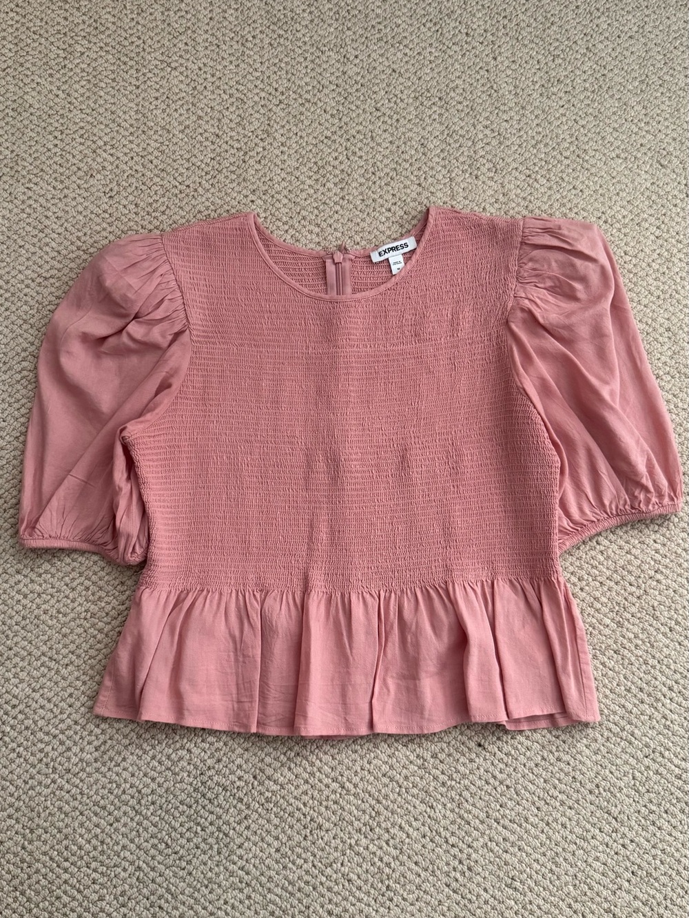 Express Women’s Dusty Rose Puff Sleeve Peplum Top